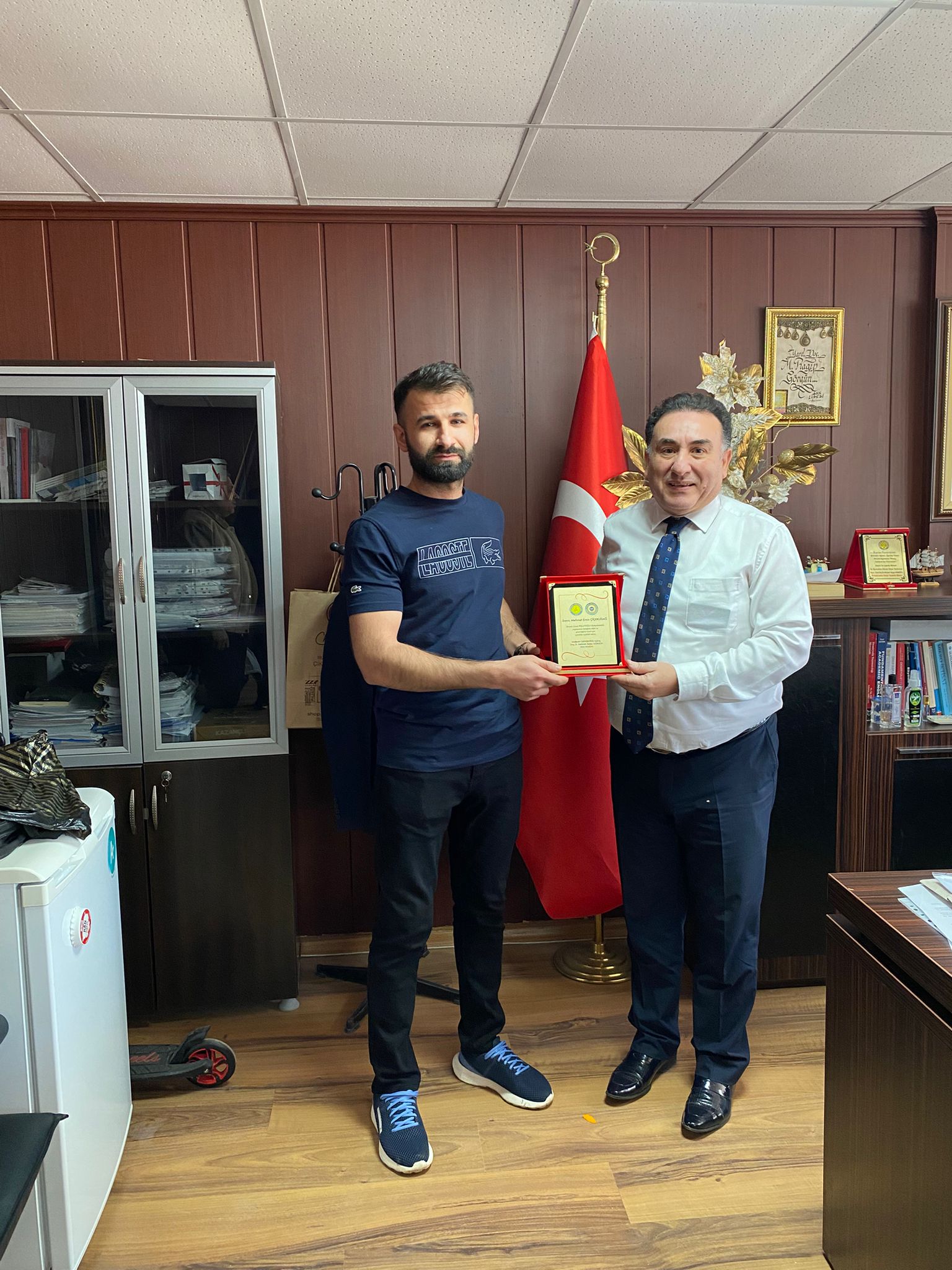 Cemal Polatoğlu Kampüsümüzde Yapılan Bakım Onarım Çalışmalarına Katkısı Olan Öğrenciler Ödüllendirildi.